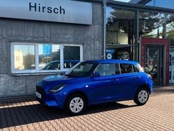 Blau Neu 2025 Suzuki Swift Club Limousine | 18.800 €