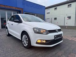 Weiß Gebraucht 2017 VW Polo Trendline Kleinwagen | 9.000 € (Guter Preis)