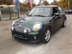Grün Gebraucht 2010 Mini Cooper Kleinwagen | 2.950 € (Fairer Preis)