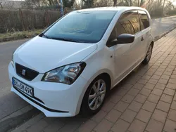 Weiß Gebraucht 2013 Seat Mii Kleinwagen | 2.990 € (Fairer Preis)