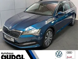 Blau Gebraucht 2022 Skoda Superb Ambition Kombi | 23.640 € (Fairer Preis)