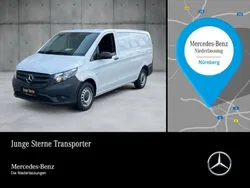 Weiß Gebraucht 2022 Mercedes Vito Van / Kleinbus | 23.776 €