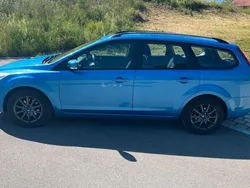 Blau Gebraucht 2011 Ford Focus Kombi | 3.000 € (Guter Preis)