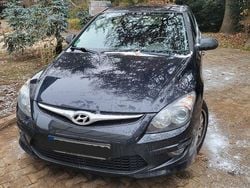 Schwarz Gebraucht 2011 Hyundai i30 Classic Kombi | 1.400 € (Superpreis)