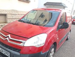 Rot Gebraucht 2010 Citroën Berlingo Van / Kleinbus | 1.500 € (Etwas zu teuer)