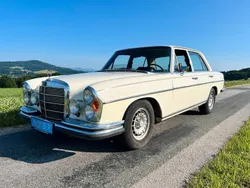 Beige Gebraucht 1972 Mercedes 280 Limousine | 11.990 €