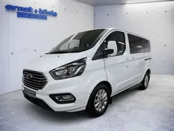 Frostweiß Gebraucht 2019 Ford Tourneo Custom Titanium Van / Kleinbus | 39.690 € (Fairer Preis)