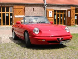 Rot Gebraucht 1990 Alfa Romeo Spider Cabrio | 33.000 €