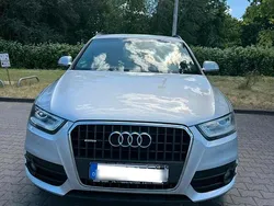 Silber Gebraucht 2012 Audi Q3 Comfort SUV | 11.499 € (Guter Preis)