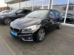 Schwarz Gebraucht 2016 BMW 218 Active Tourer Sport Line Van / Kleinbus | 13.999 € (Fairer Preis)