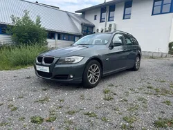 Grau Gebraucht 2009 BMW 318 Kombi | 1.900 € (Superpreis)