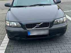 Schwarz Gebraucht 2001 Volvo S60 Limousine | 1.300 € (Guter Preis)
