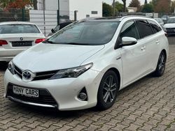 Weiß Gebraucht 2014 Toyota Auris Hybrid Kombi | 9.490 € (Fairer Preis)