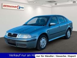 Grau Gebraucht 2003 Skoda Octavia Ambiente Limousine | 1.999 € (Guter Preis)