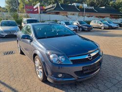 Blau Gebraucht 2006 Opel Astra Cabriolet Cabrio | 6.900 € (Teuer)
