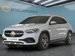 Weiß Gebraucht 2021 Mercedes GLA250 SUV | 31.549 € (Fairer Preis)