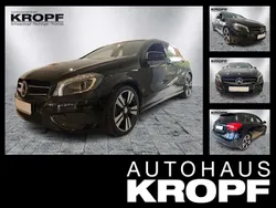 Kosmosschwarz metalliclack Gebraucht 2015 Mercedes A180 Urban Limousine | 14.990 € (Fairer Preis)
