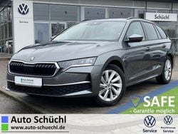 Grau Gebraucht 2024 Skoda Octavia Selection Kombi | 27.870 € (Superpreis)