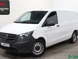 Weiss Gebraucht 2019 Mercedes Vito Van / Kleinbus | 21.880 € (Superpreis)
