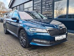 Blau Gebraucht 2019 Skoda Superb Style Kombi | 17.990 € (Etwas zu teuer)