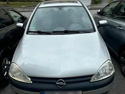 Grau Gebraucht 2001 Opel Corsa Kleinwagen | 300 € (Superpreis)