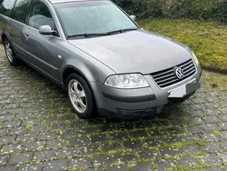 Gebraucht 2002 VW Passat Kombi | 800 € (Guter Preis)