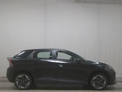 Diamond red Gebraucht 2023 MG MG4 EV Kleinwagen | 14.980 € (Fairer Preis)