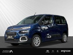 Blau Gebraucht 2023 Citroën Berlingo Feel Van / Kleinbus | 22.690 € (Guter Preis)
