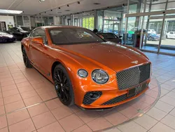 Orange flame Gebraucht 2023 Bentley Continental GT Coupé | 269.900 € (Guter Preis)