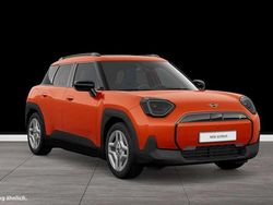 Rebel red Gebraucht 2024 Mini Aceman SUV | 34.990 € (Superpreis)