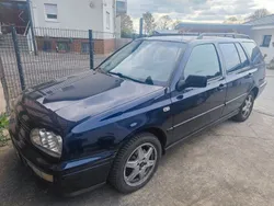 Blau Gebraucht 1997 VW Golf III Kombi | 1.500 € (Superpreis)