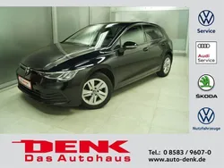 Schwarz Gebraucht 2020 VW Golf VIII Life Kleinwagen | 16.790 € (Fairer Preis)