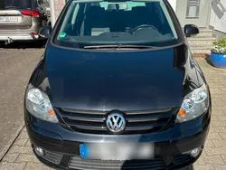 Schwarz Gebraucht 2007 VW Golf Plus Cross Van / Kleinbus | 5.900 € (Teuer)