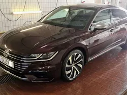 Rot Gebraucht 2018 VW Arteon R-line Coupé | 25.500 € (Fairer Preis)