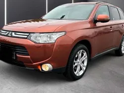 Gebraucht 2013 Mitsubishi Outlander Instyle SUV | 14.990 € (Teuer)