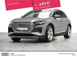 Grau Gebraucht 2022 Audi Q4 e-tron Comfort SUV | 27.599 € (Fairer Preis)