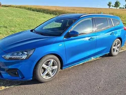 Blau Gebraucht 2019 Ford Focus Kombi | 14.990 € (Fairer Preis)