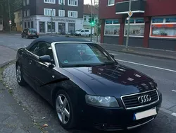 Blau Gebraucht 2002 Audi A4 Cabriolet Cabrio | 3.990 € (Fairer Preis)