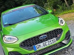Grün Gebraucht 2022 Ford Fiesta ST Kleinwagen | 23.444 € (Etwas zu teuer)