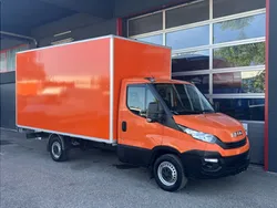 Orange Gebraucht 2019 Iveco Daily | 18.999 € (Fairer Preis)