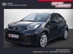 Mysticschwarz mica metallic Gebraucht 2024 Toyota Aygo X Business Edition SUV | 18.450 € (Teuer)