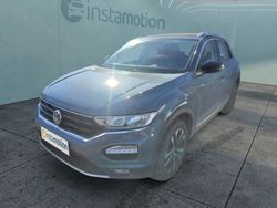 Blau Gebraucht 2020 VW T-Roc IQ Drive SUV | 20.400 € (Fairer Preis)