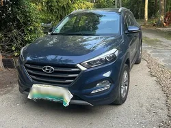 Blau Gebraucht 2017 Hyundai Tucson SUV | 16.800 € (Etwas zu teuer)