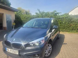 Blau Gebraucht 2018 BMW 216 Gran Tourer Van / Kleinbus | 10.900 € (Guter Preis)