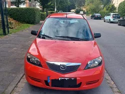 Rot Gebraucht 2005 Mazda 2 Limousine | 1.700 € (Fairer Preis)