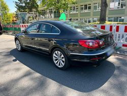 Schwarz Gebraucht 2010 VW Passat Limousine | 5.800 € (Etwas zu teuer)