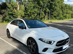 Weiß Gebraucht 2022 Mercedes A200 Night Limousine | 28.300 € (Fairer Preis)