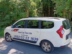 Beige Gebraucht 2018 Dacia Lodgy Van / Kleinbus | 5.200 € (Guter Preis)