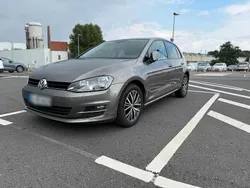 Grau Gebraucht 2016 VW Golf VII Allstar Limousine | 13.000 € (Teuer)