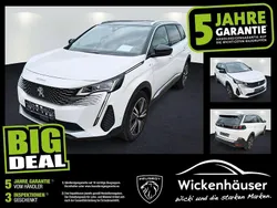Lack weiss perlglänzend/metall Gebraucht 2023 Peugeot 5008 GT Van / Kleinbus | 32.990 € (Etwas zu teuer)